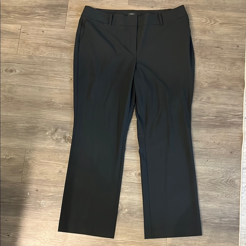 Ann Taylor Classic Black Trousers - like new